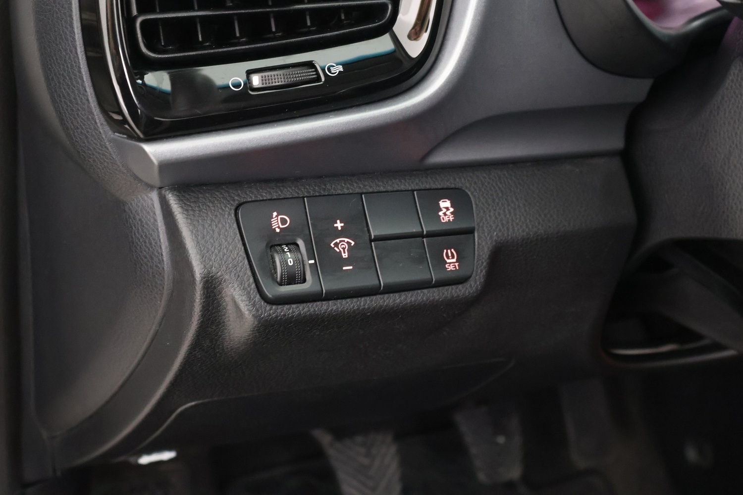 Kia Stonic vaihtoauto
