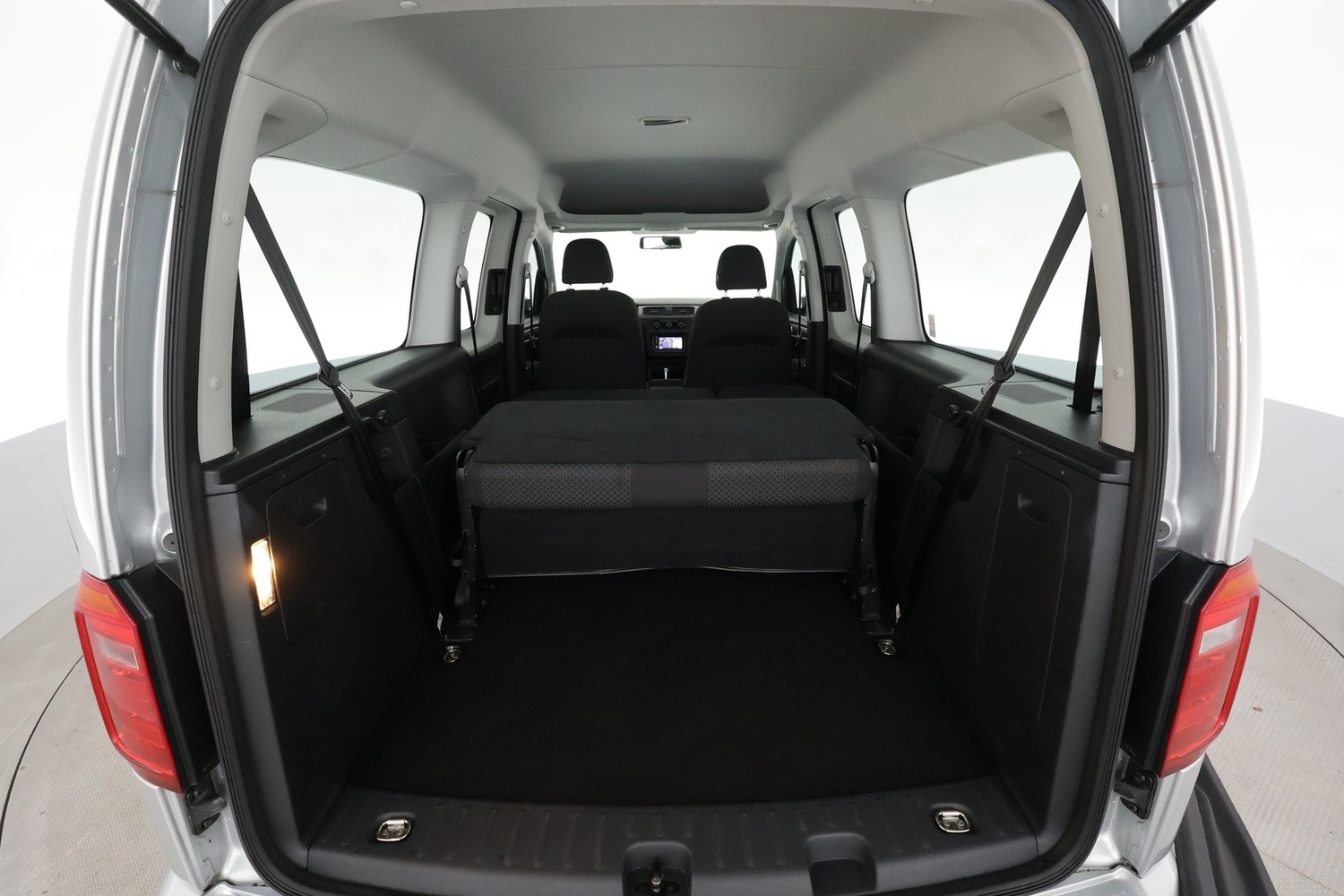 Volkswagen Caddy Maxi vaihtoauto