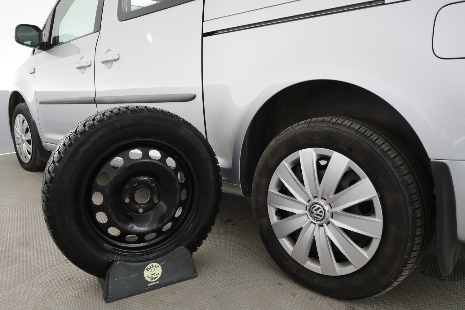 Volkswagen Caddy Maxi vaihtoauto
