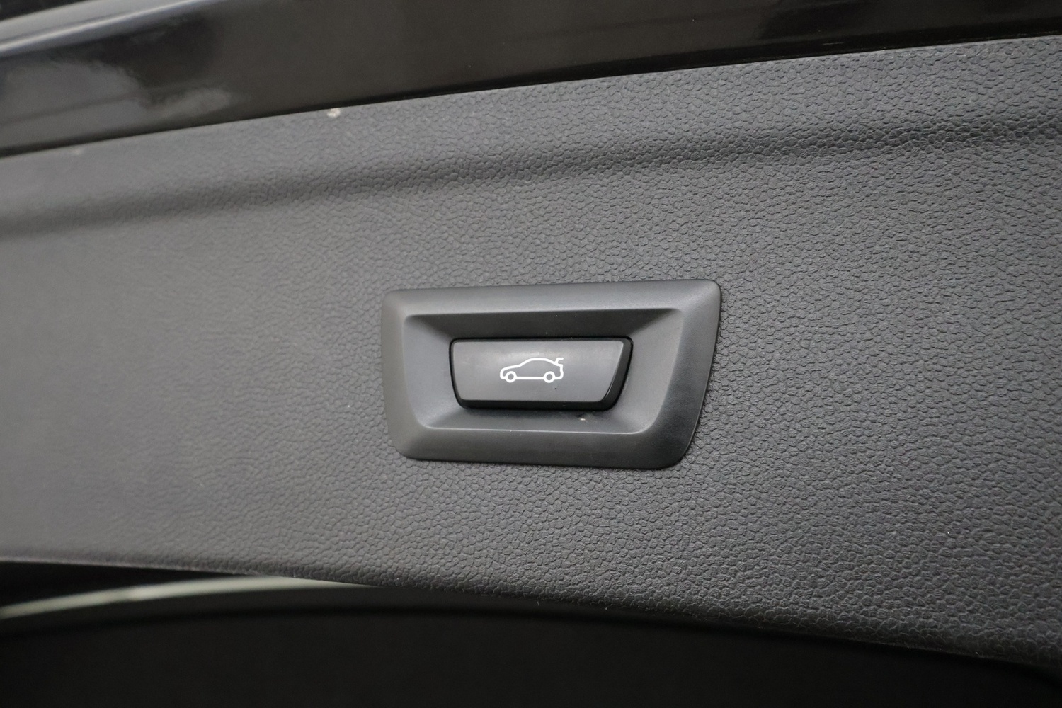 BMW iX vaihtoauto