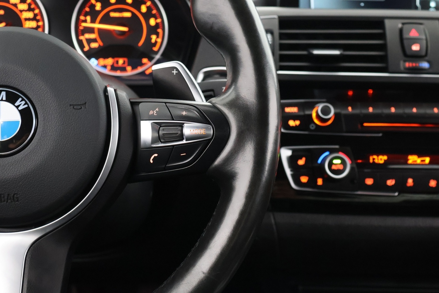BMW M240i vaihtoauto