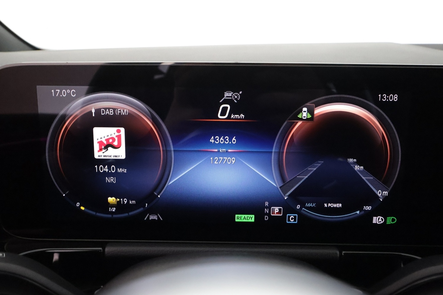 Mercedes-Benz EQA vaihtoauto