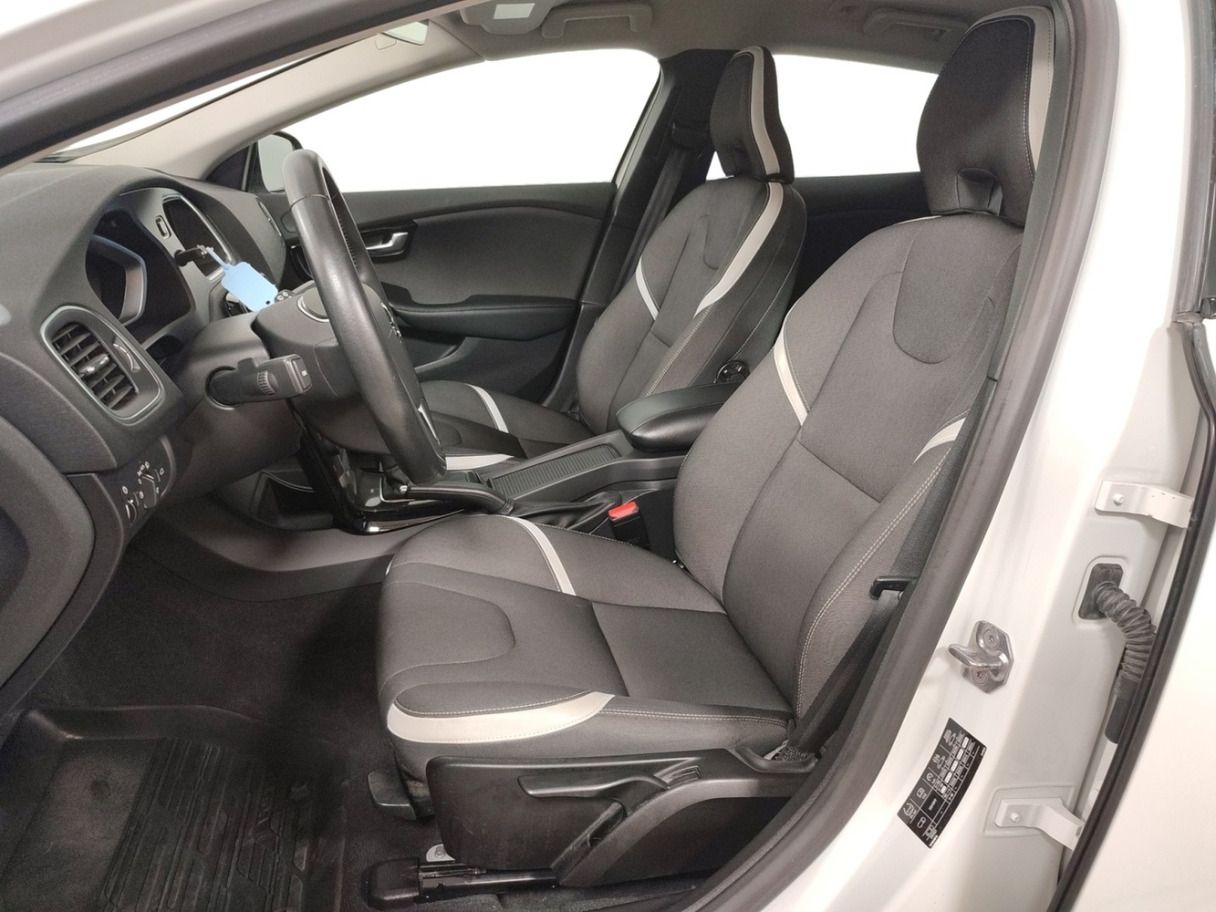 Volvo V40 vaihtoauto
