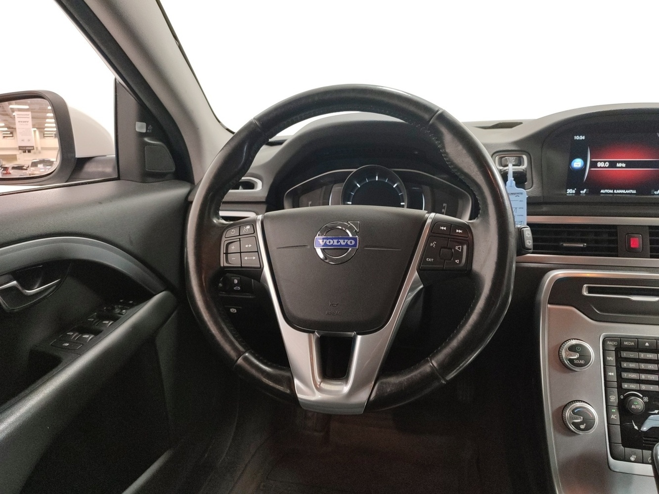 Volvo V70 vaihtoauto