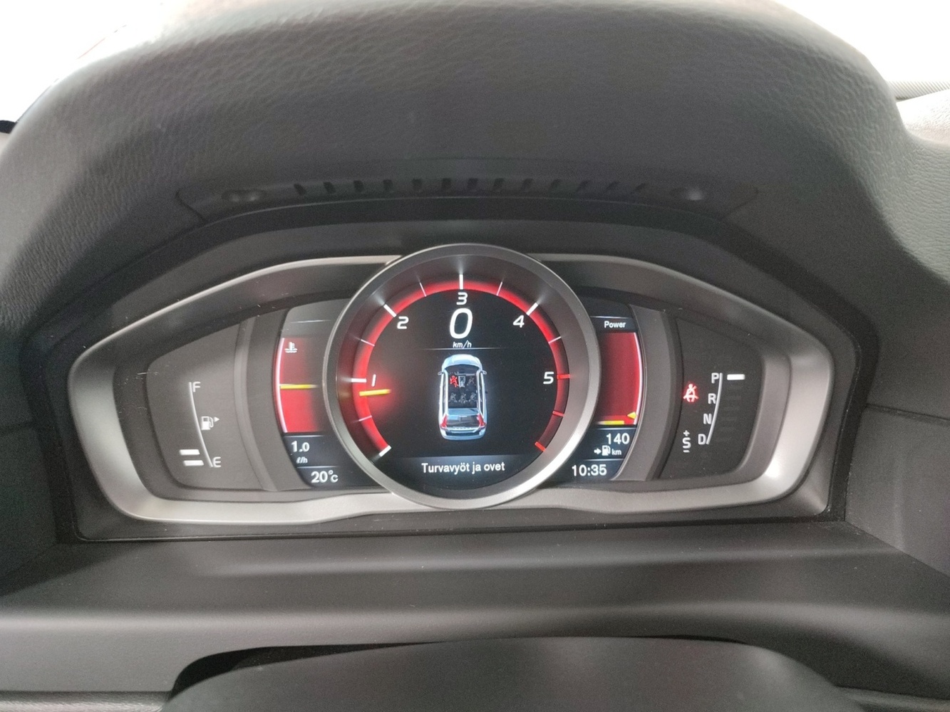 Volvo V70 vaihtoauto