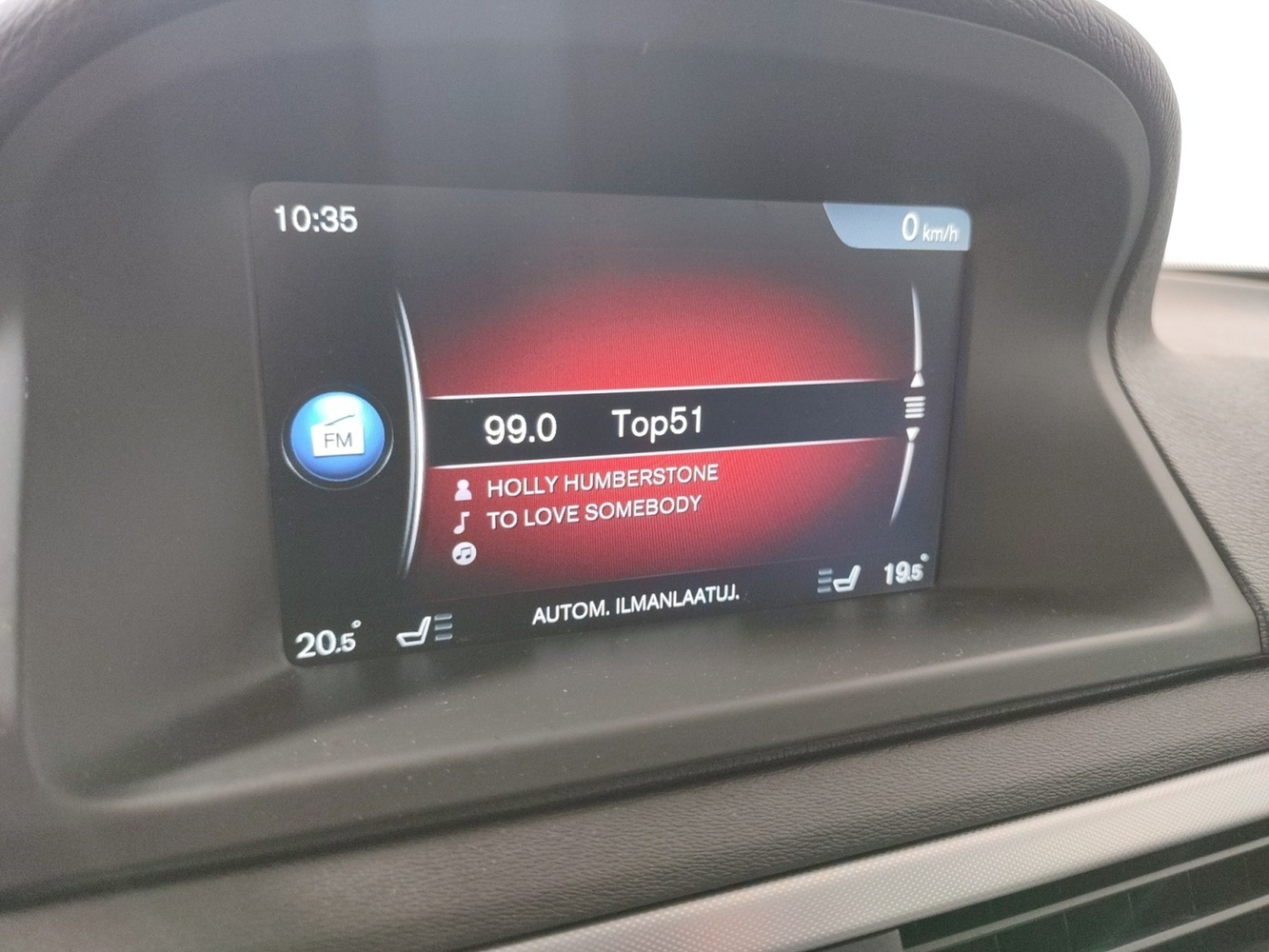 Volvo V70 vaihtoauto