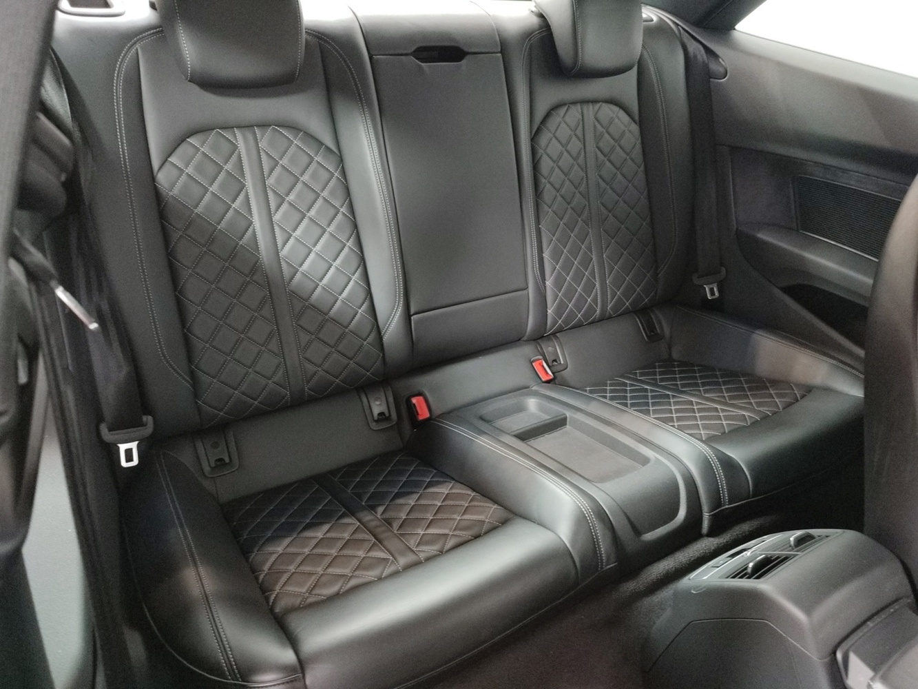 Audi S5 vaihtoauto