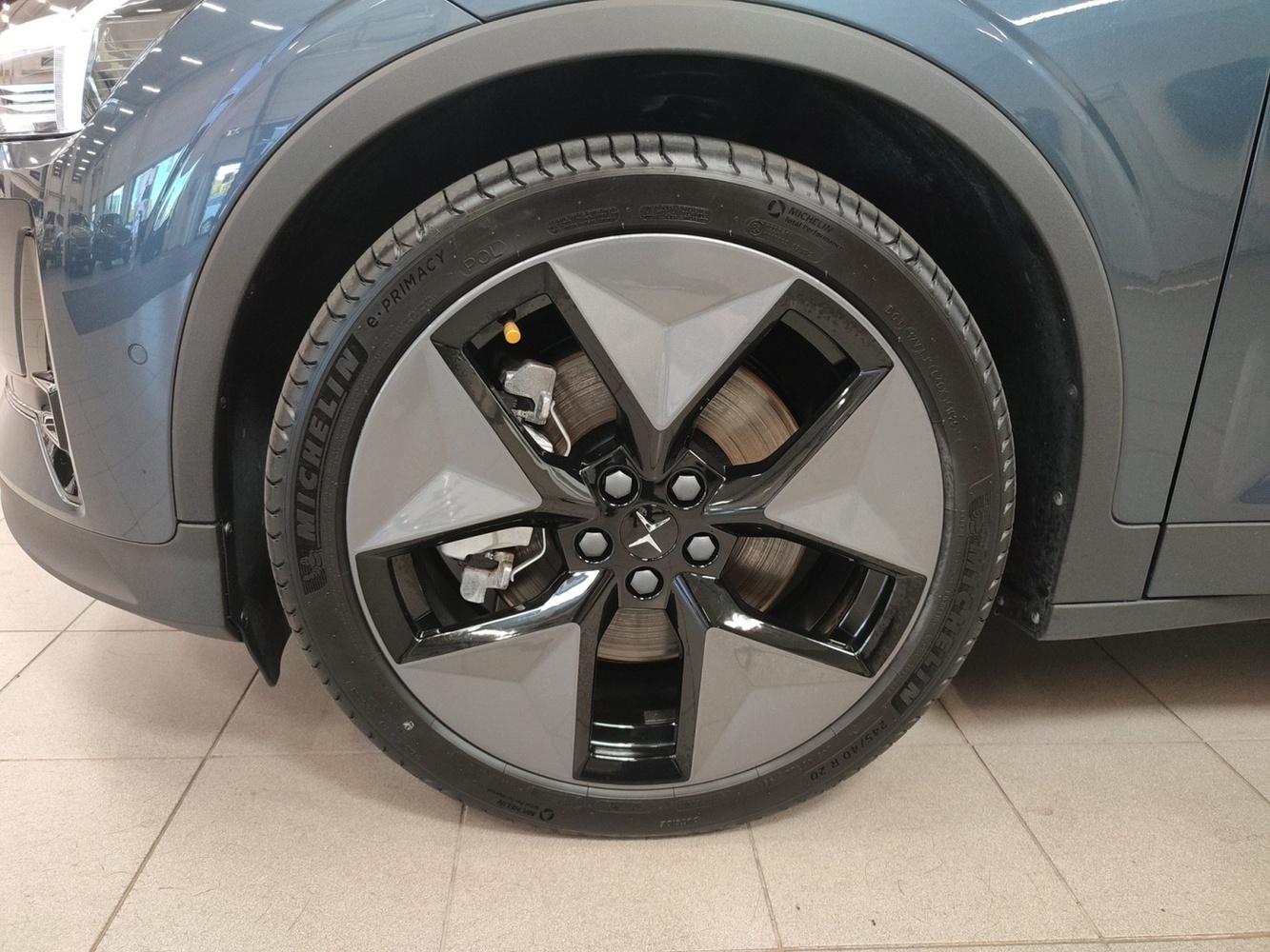 Polestar 2 vaihtoauto