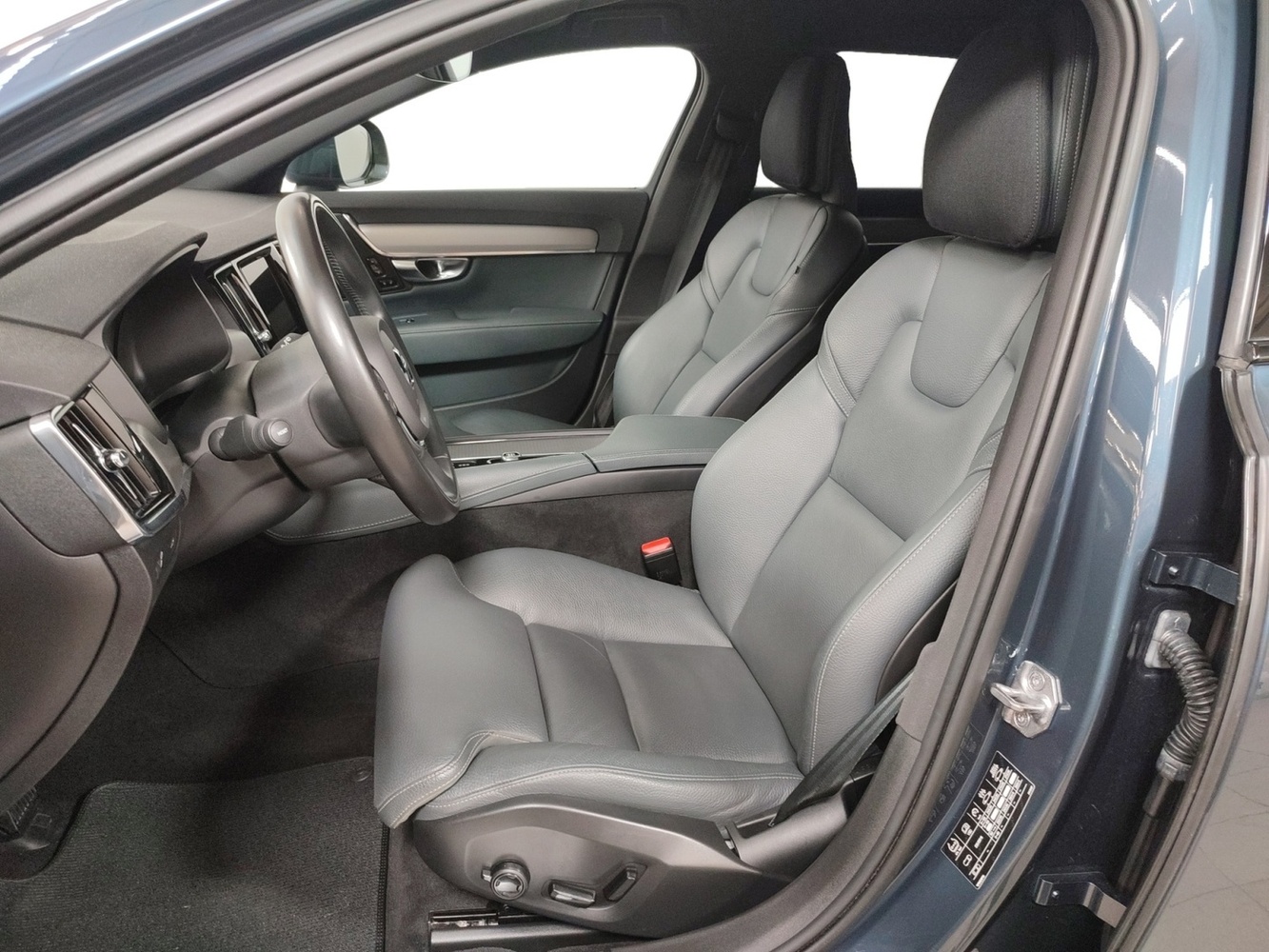 Volvo V90 Cross Country vaihtoauto