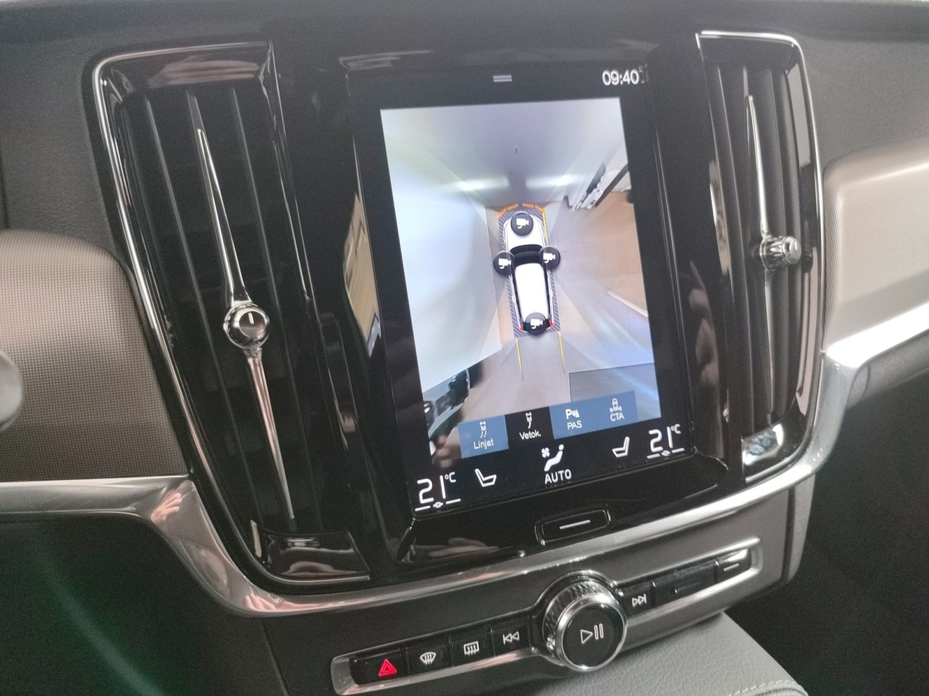 Volvo V90 Cross Country vaihtoauto
