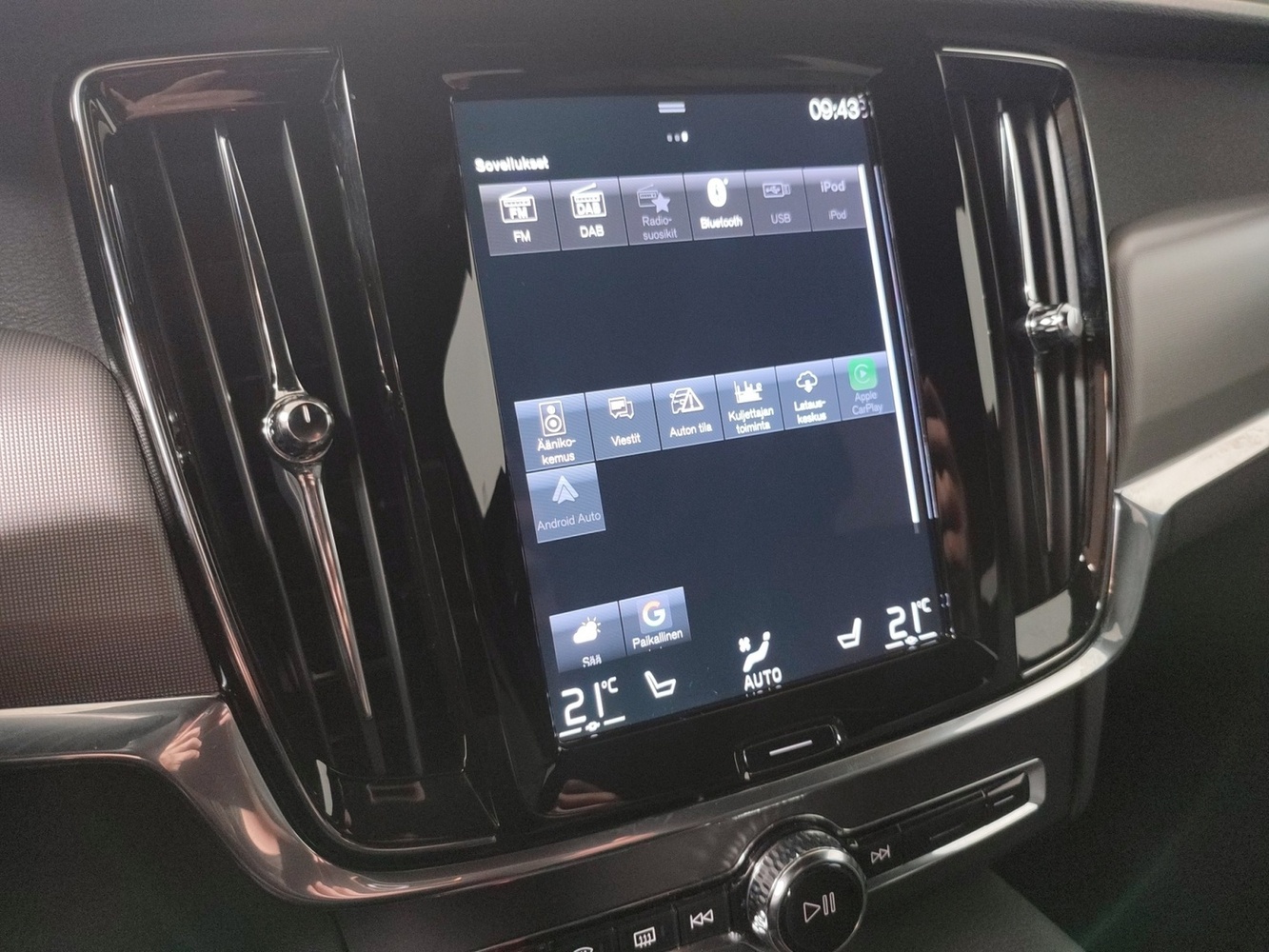 Volvo V90 Cross Country vaihtoauto
