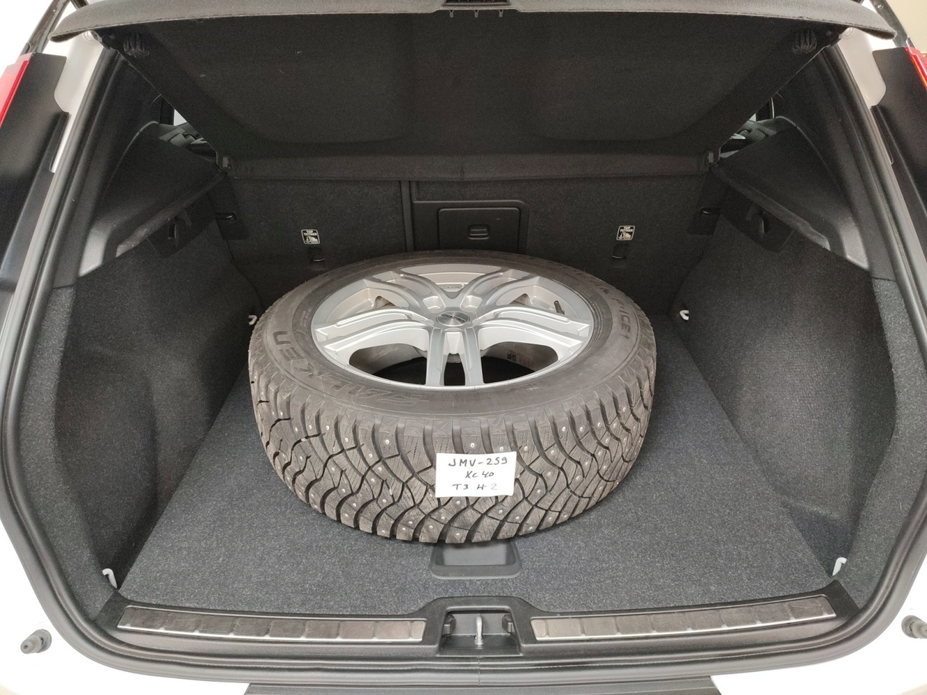 Volvo XC40 vaihtoauto