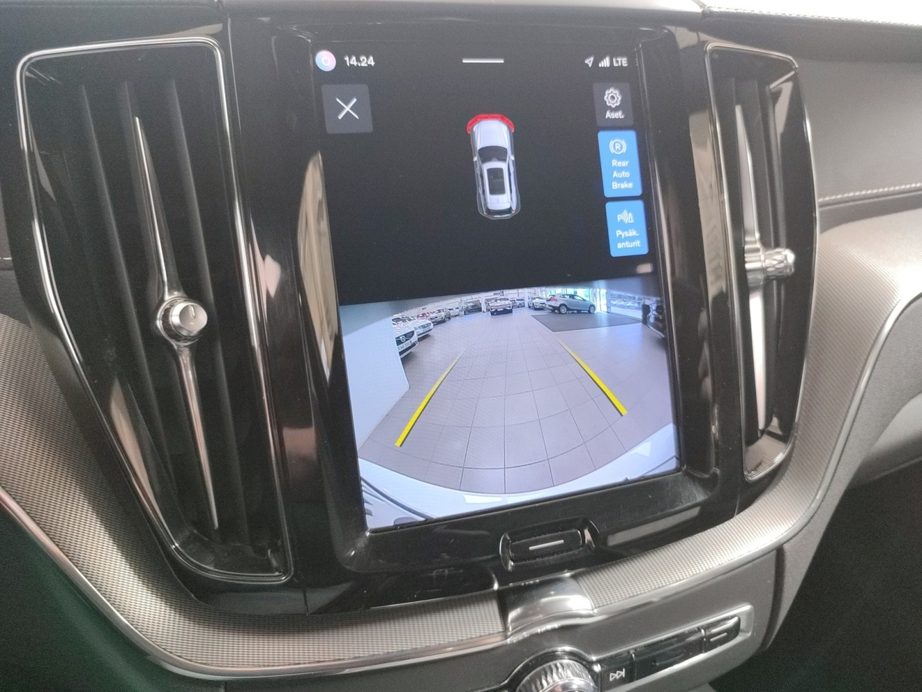 Volvo XC60 vaihtoauto