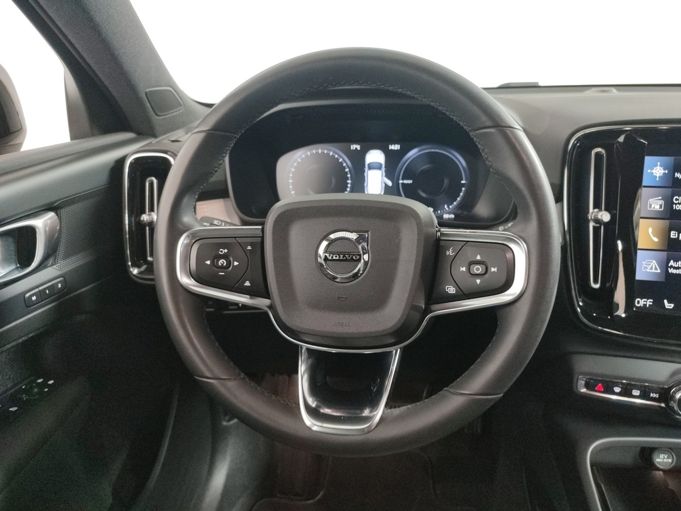 Volvo XC40 vaihtoauto