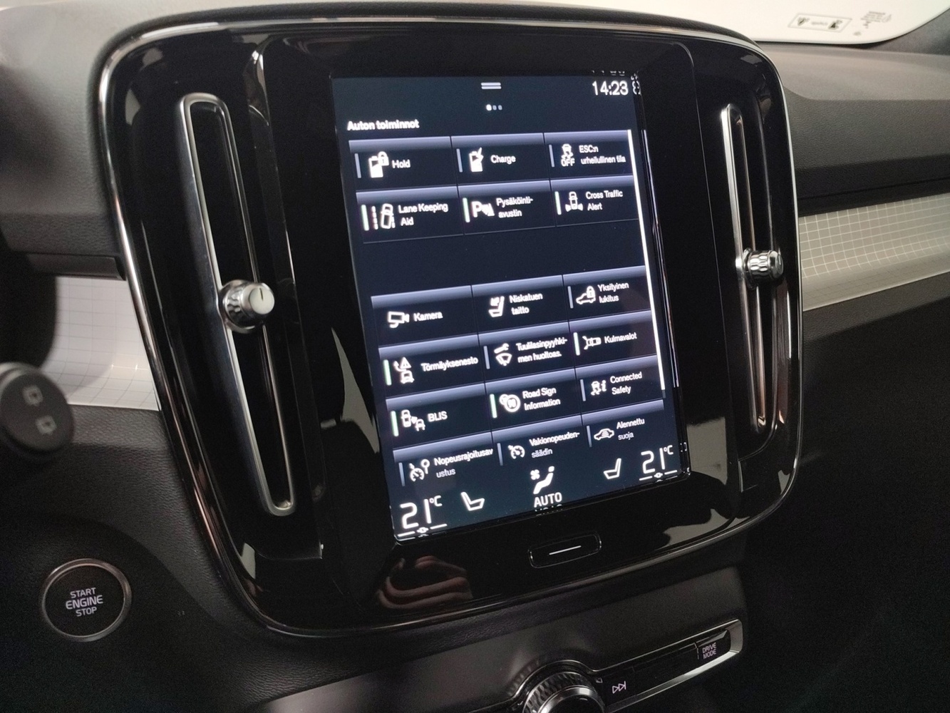 Volvo XC40 vaihtoauto