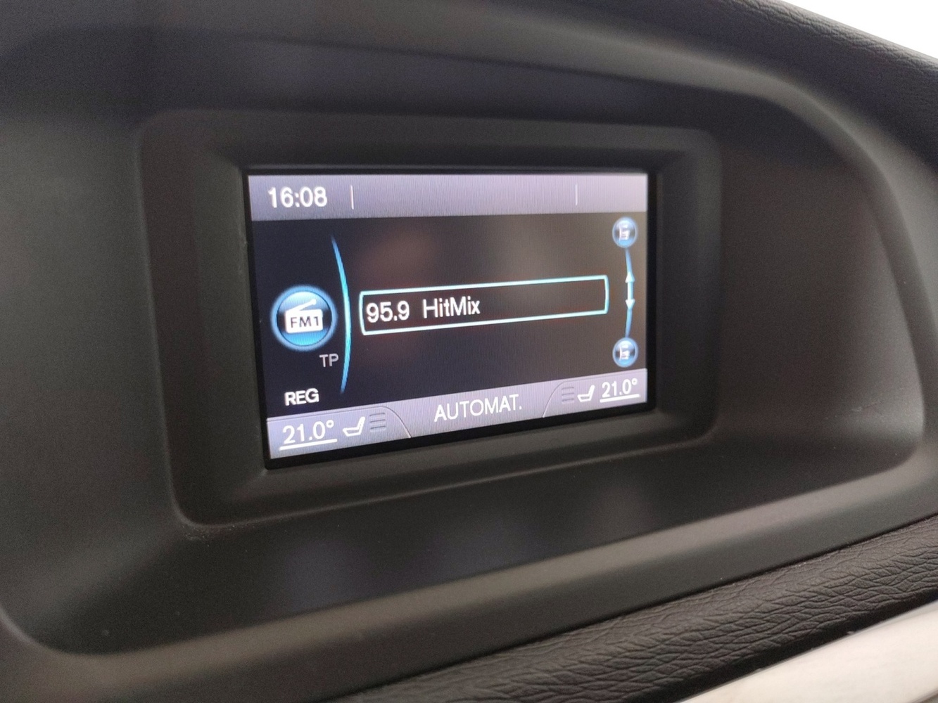 Volvo V40 vaihtoauto