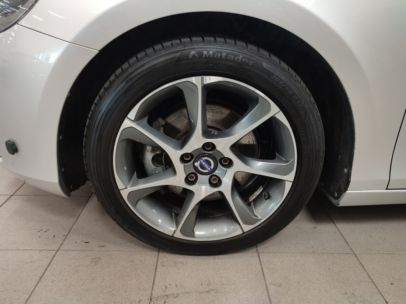 Volvo V40 vaihtoauto