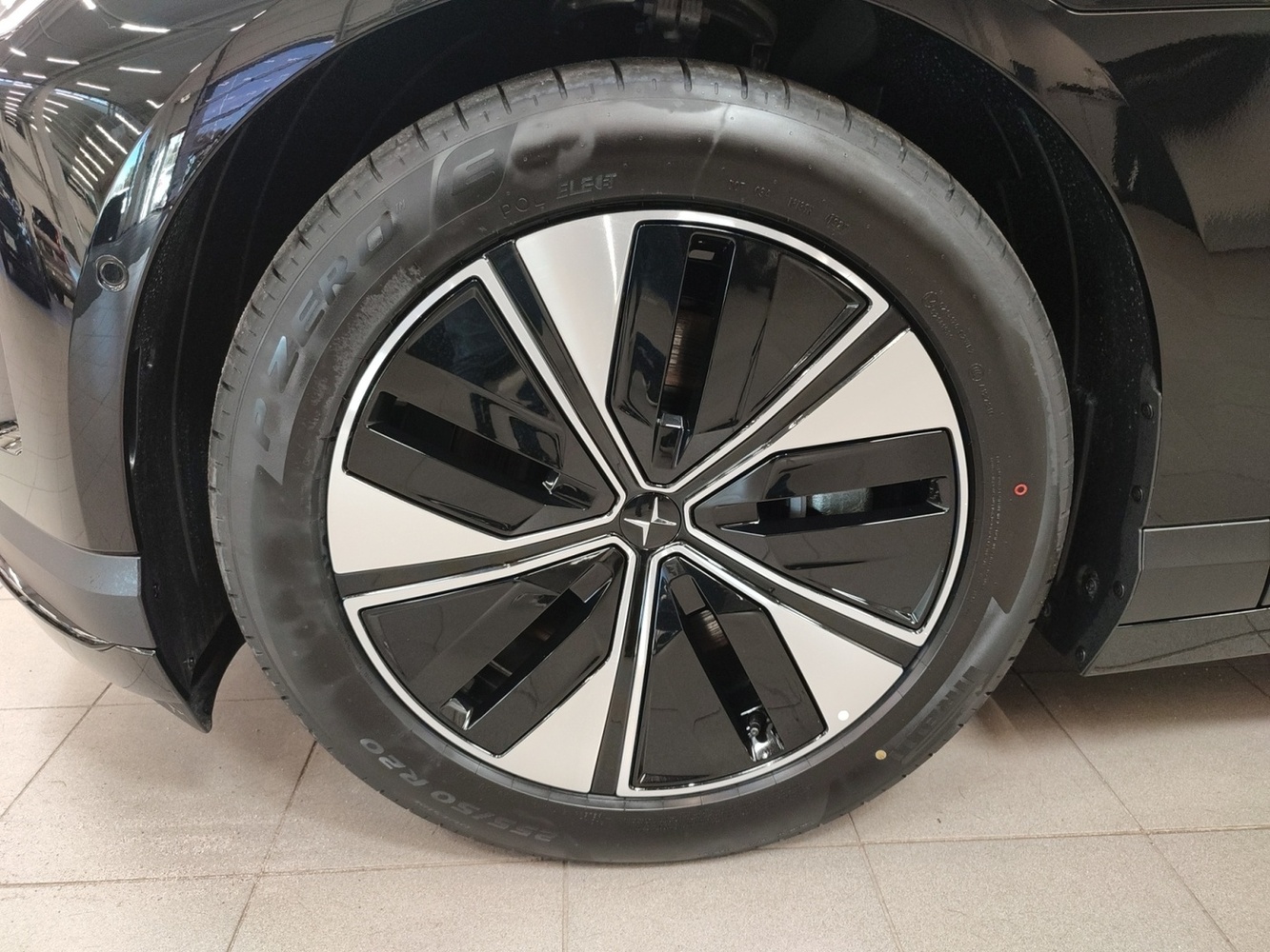 Polestar 4 vaihtoauto