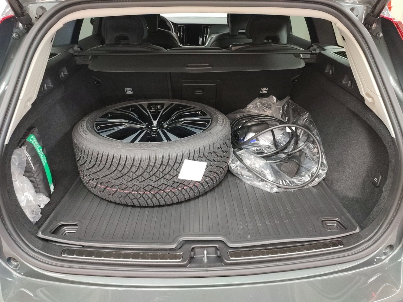 Volvo V60 vaihtoauto