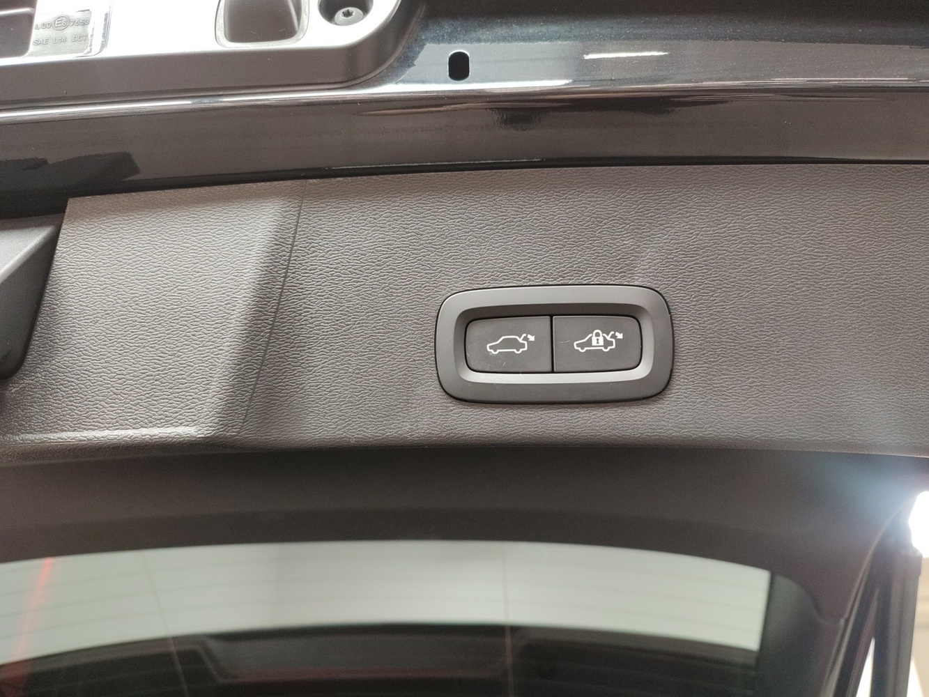 Volvo EX40 vaihtoauto