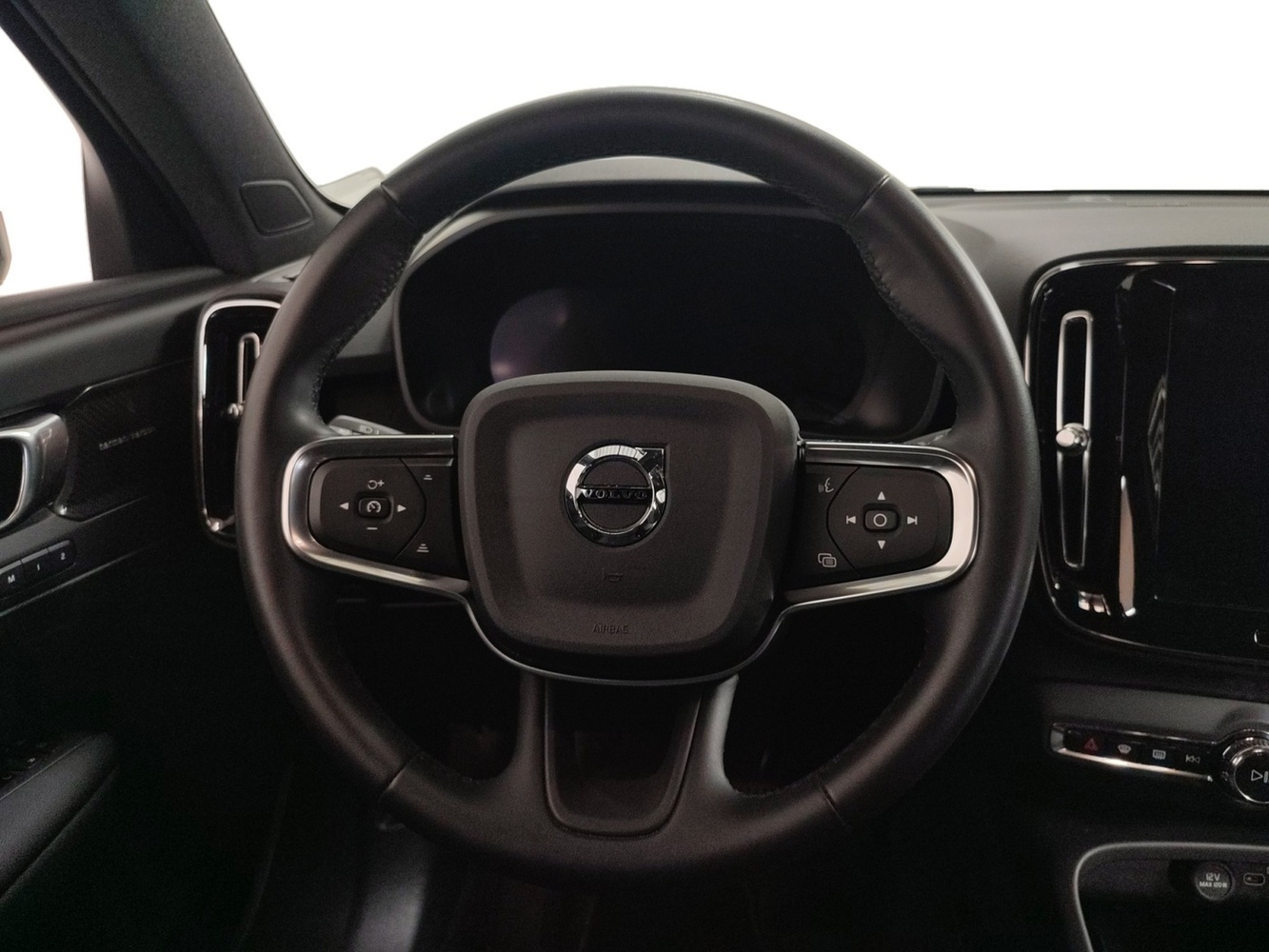 Volvo EX40 vaihtoauto