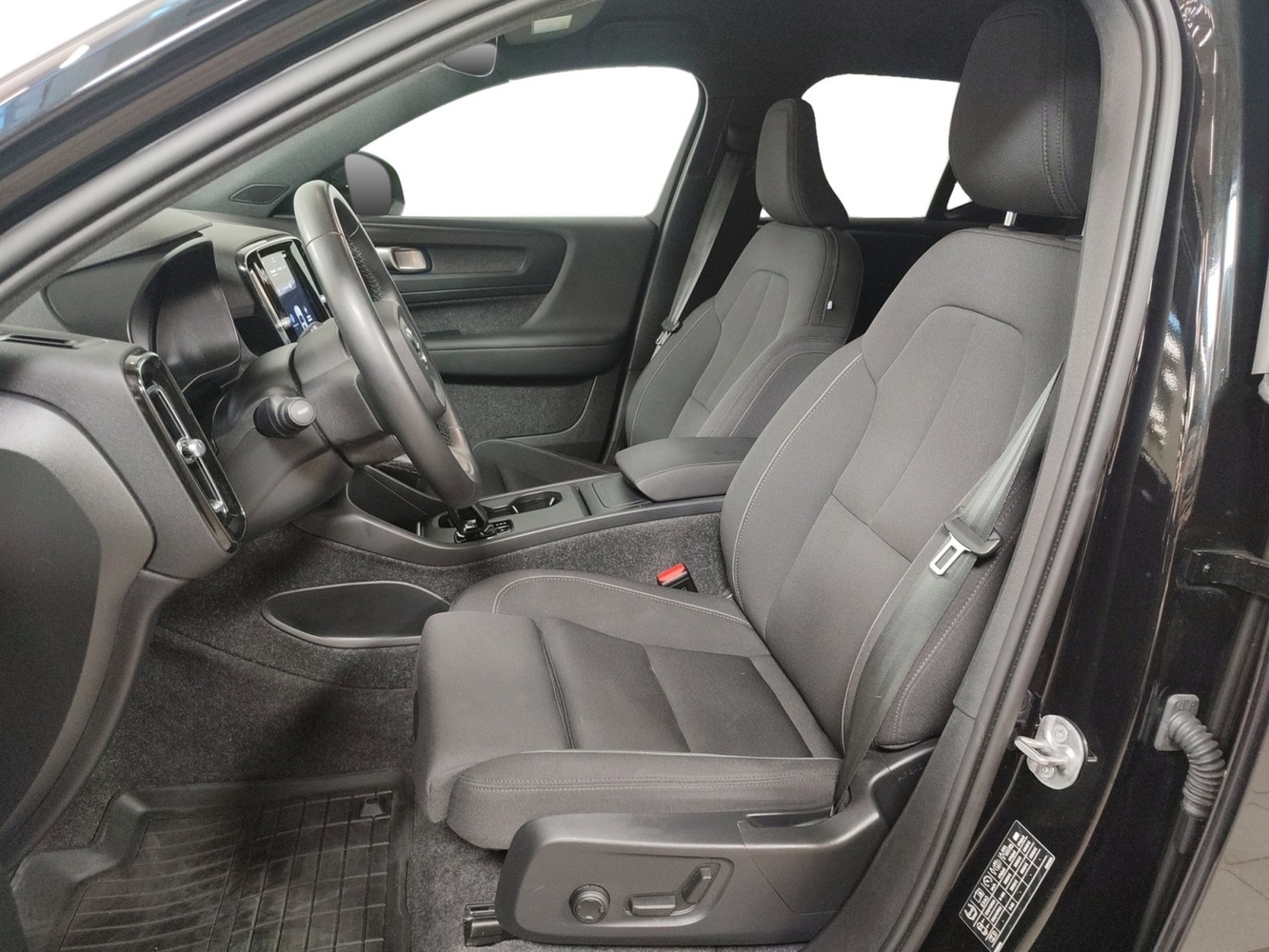Volvo EX40 vaihtoauto