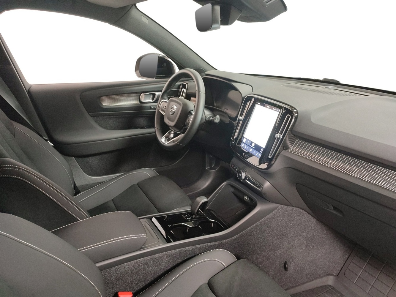 Volvo EX40 vaihtoauto