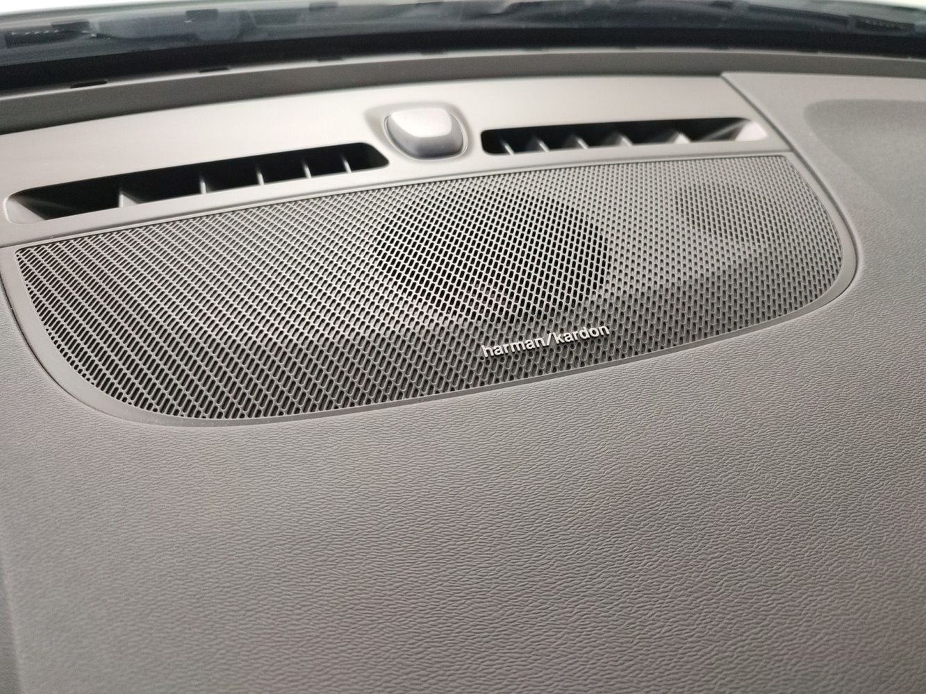 Volvo EX40 vaihtoauto