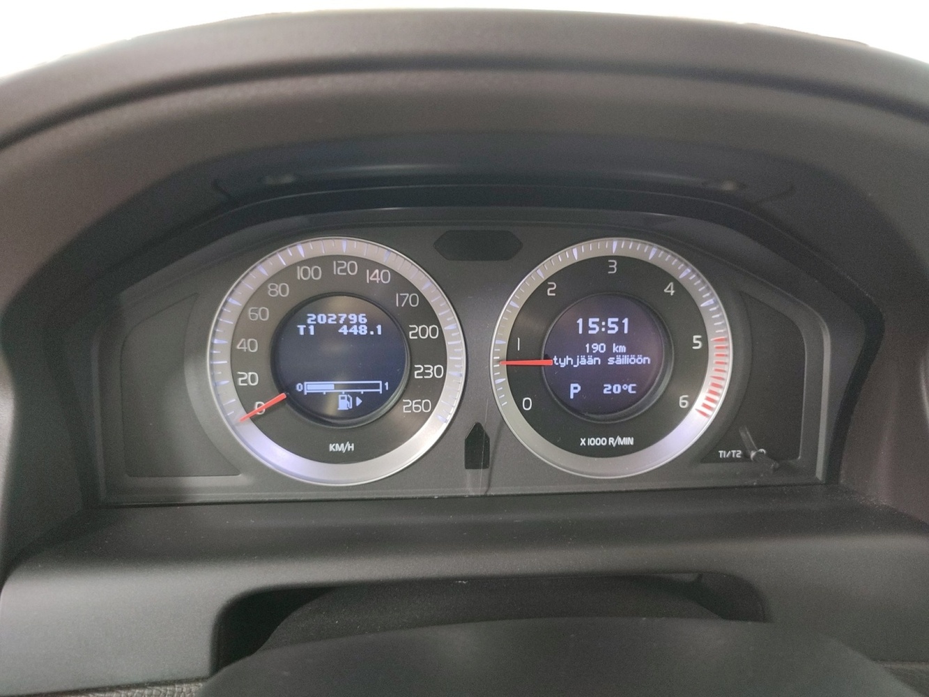 Volvo XC60 vaihtoauto