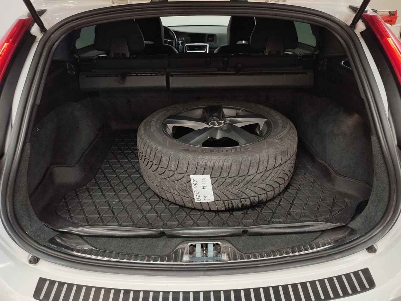 Volvo V60 Cross Country vaihtoauto
