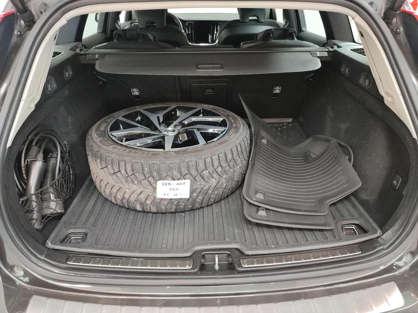 Volvo V60 vaihtoauto