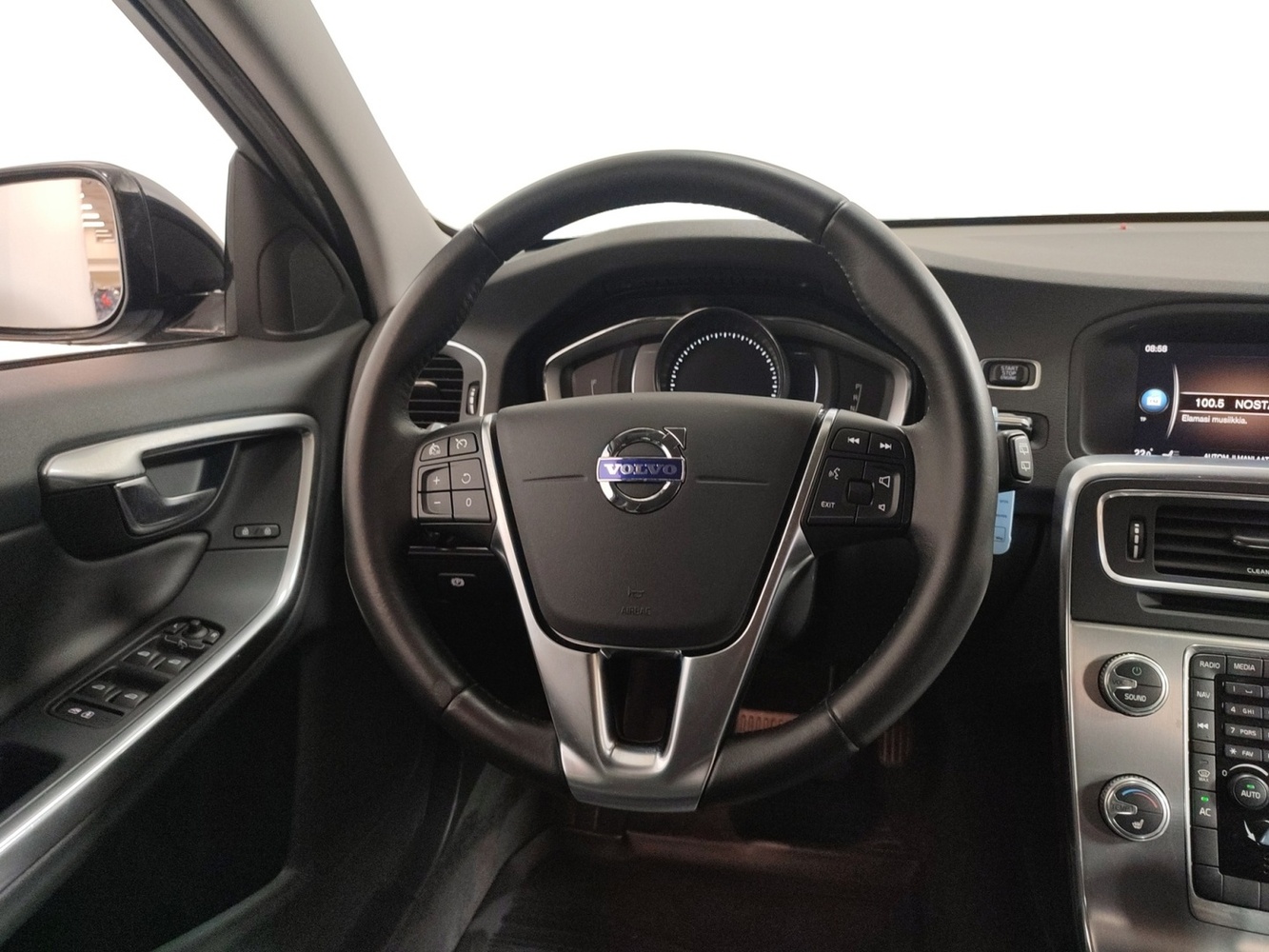 Volvo V60 Cross Country vaihtoauto