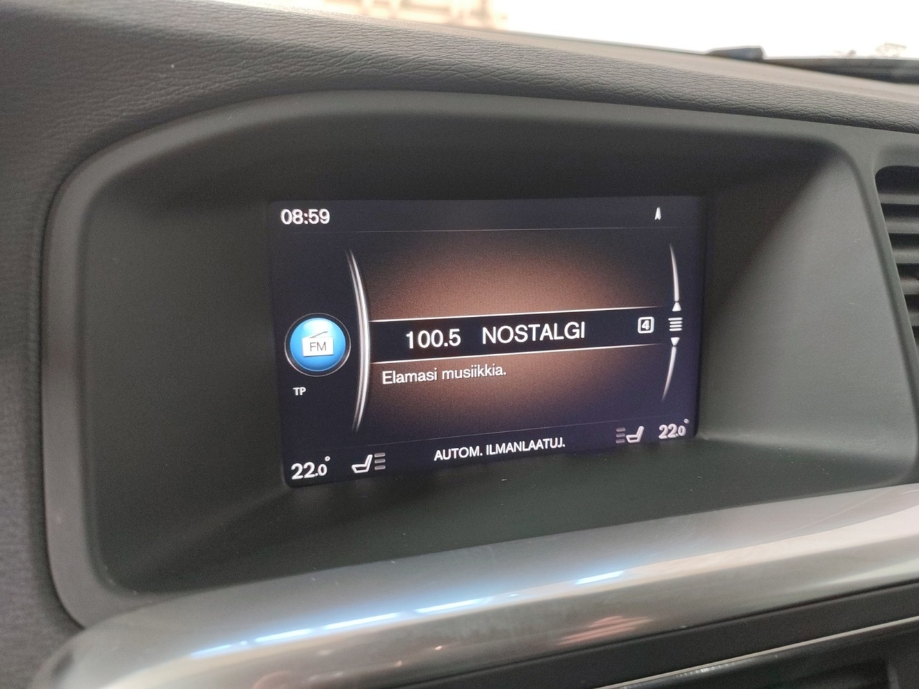 Volvo V60 Cross Country vaihtoauto