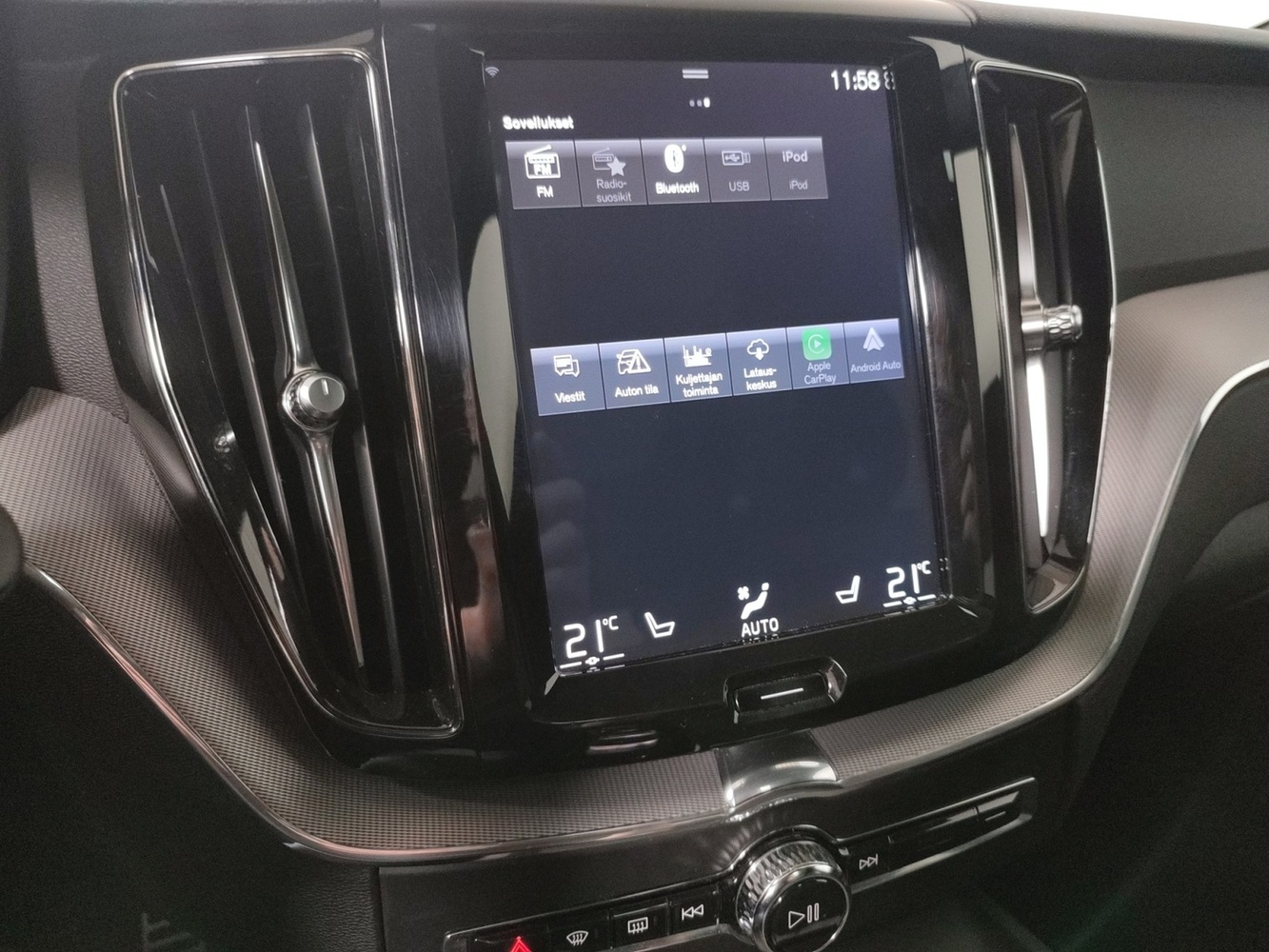 Volvo XC60 vaihtoauto