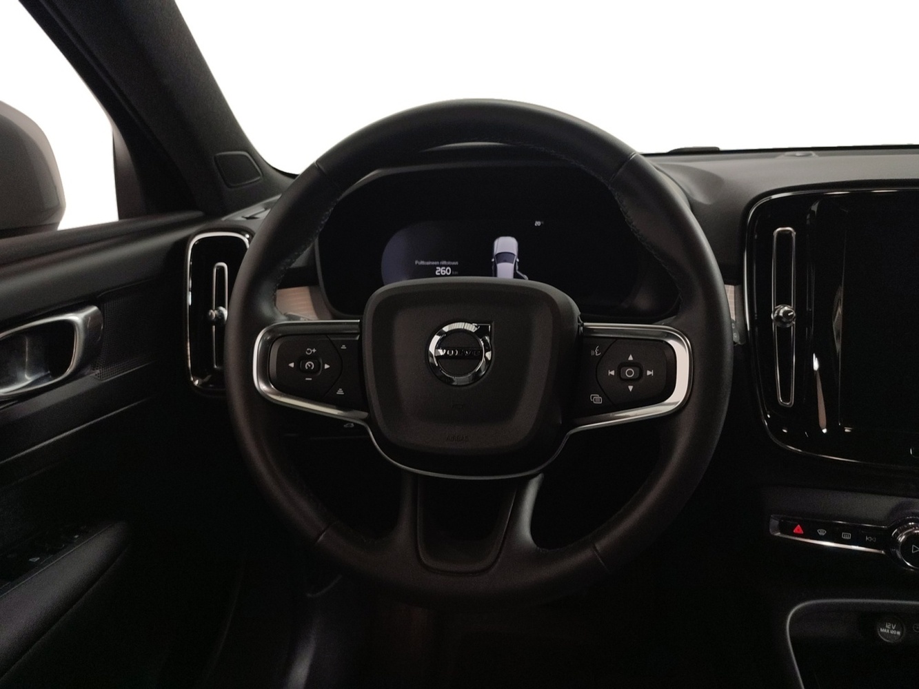 Volvo XC40 vaihtoauto