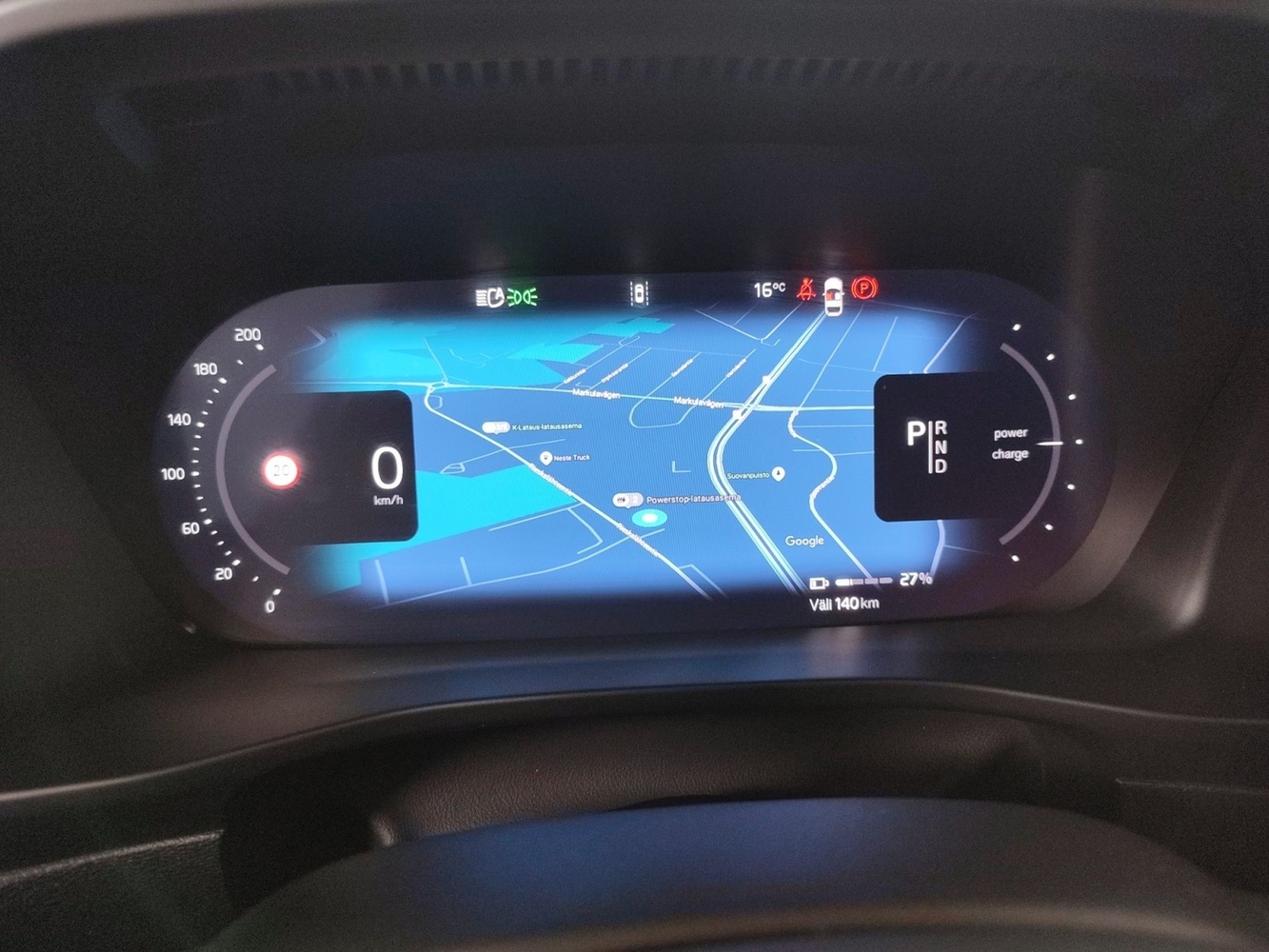 Volvo EX40 vaihtoauto