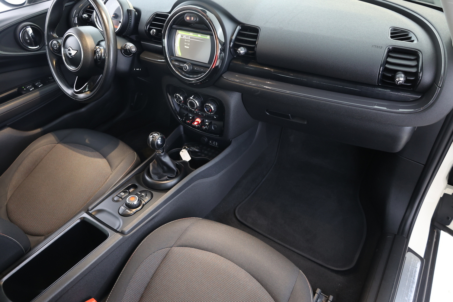 Mini Clubman vaihtoauto