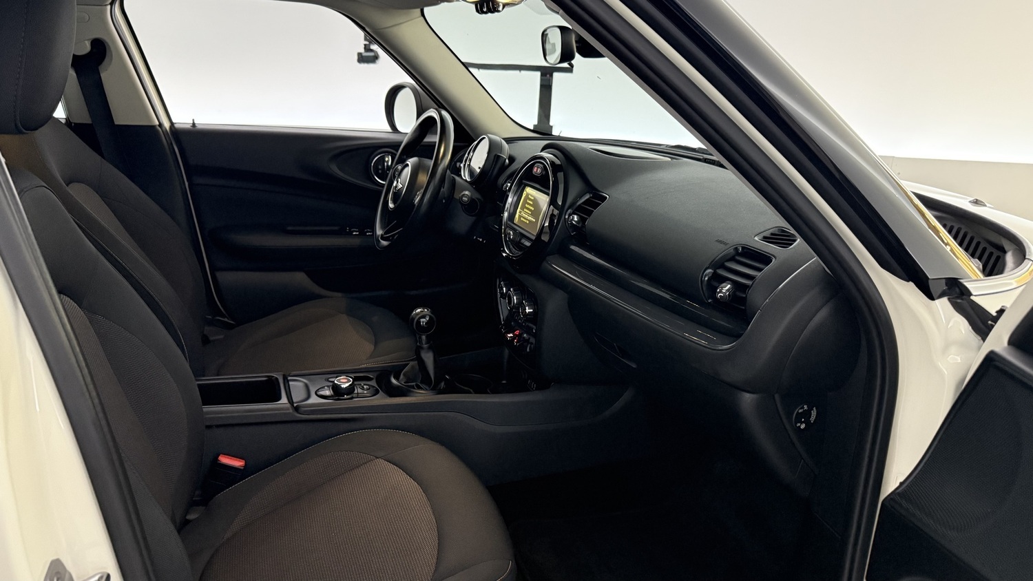 Mini Clubman vaihtoauto