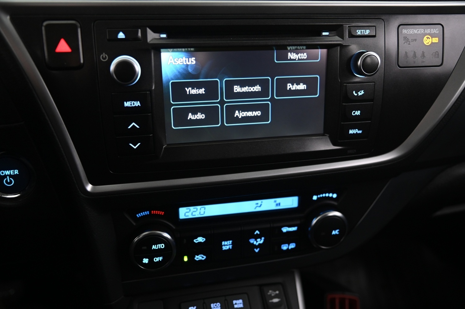 Toyota Auris vaihtoauto