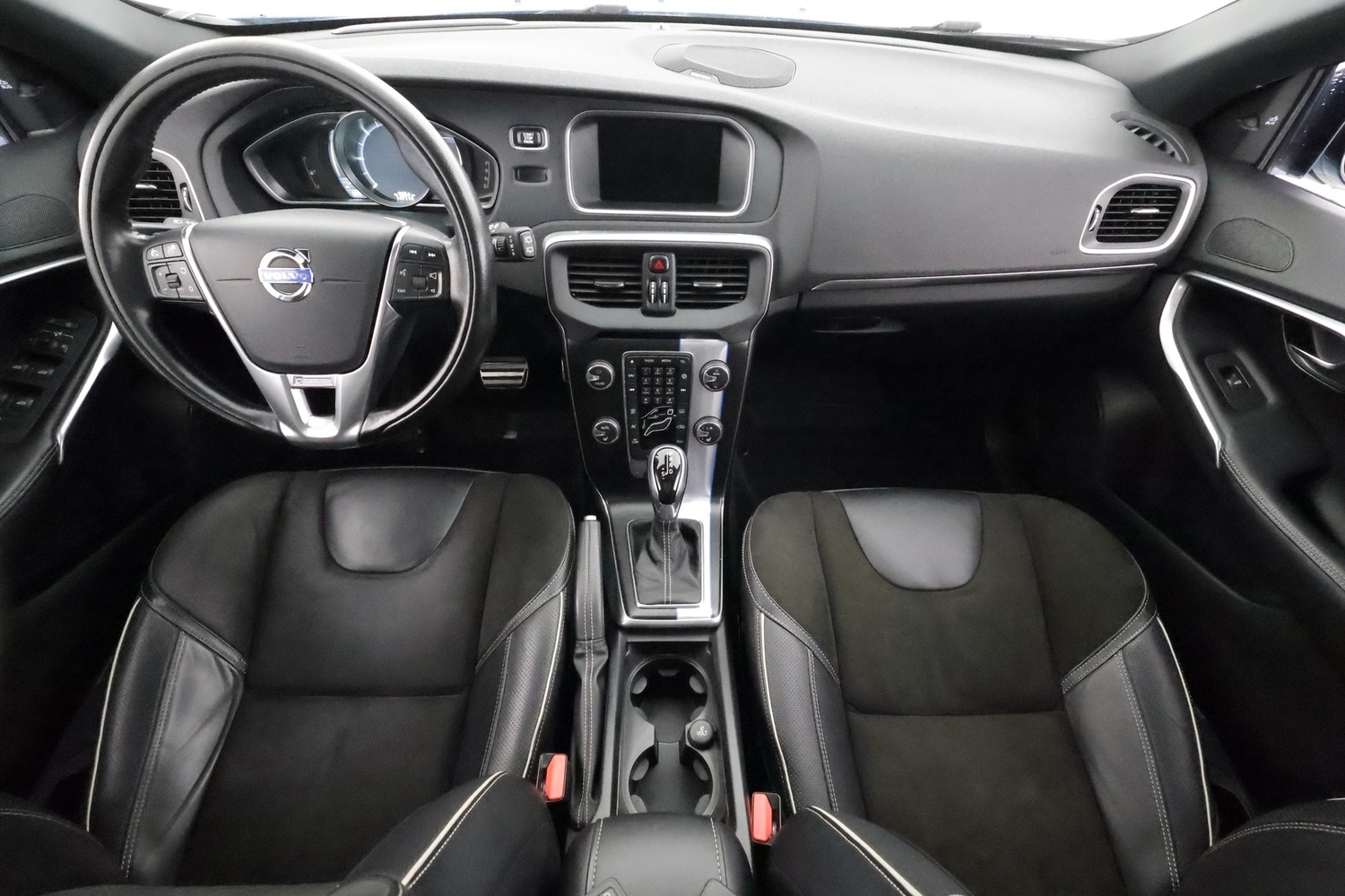 Volvo V40 vaihtoauto