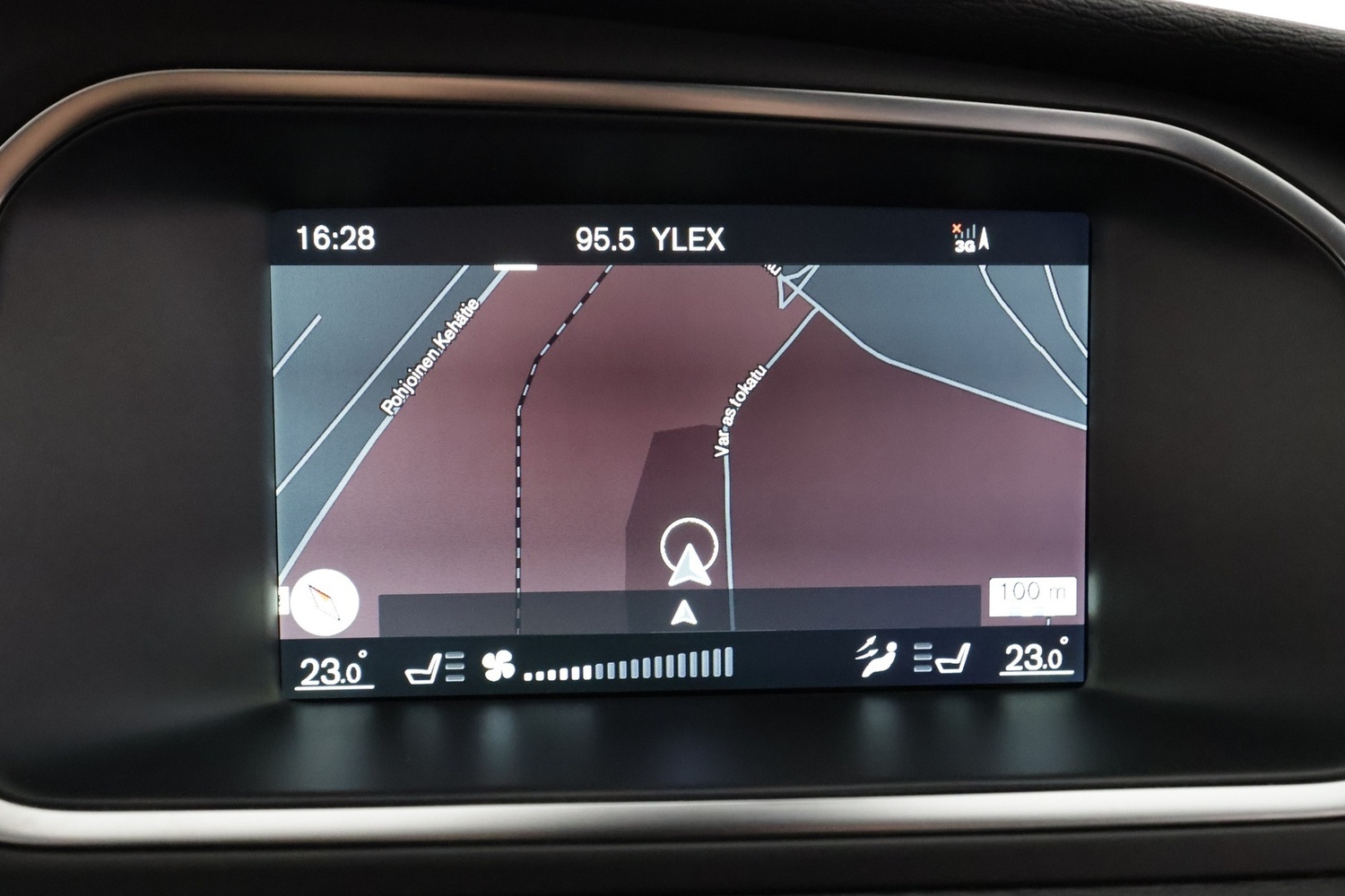 Volvo V40 vaihtoauto
