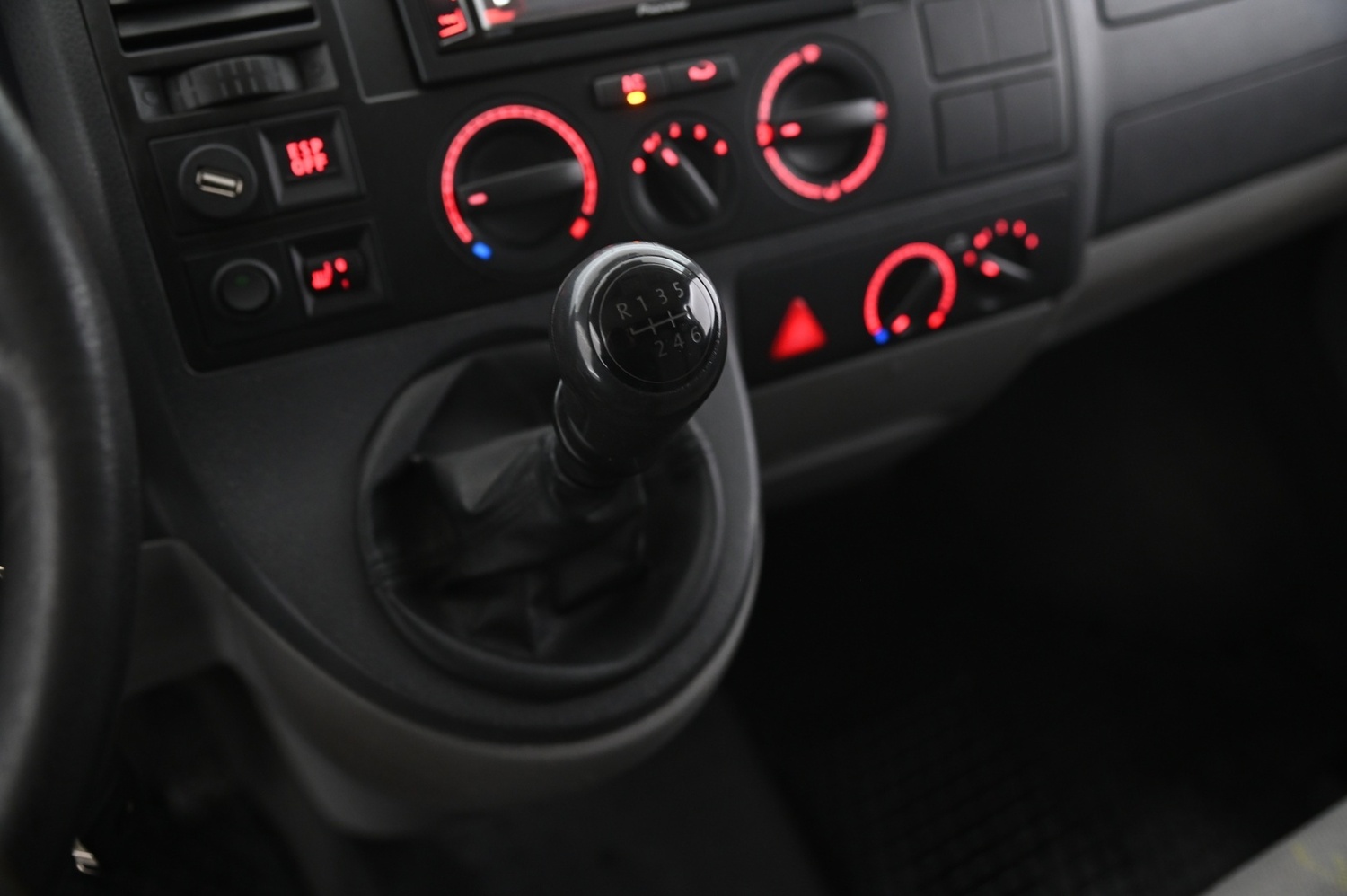 Volkswagen Transporter vaihtoauto