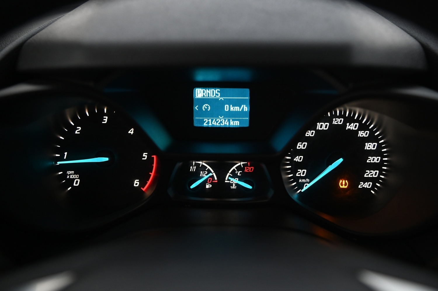 Ford Grand Tourneo Connect vaihtoauto