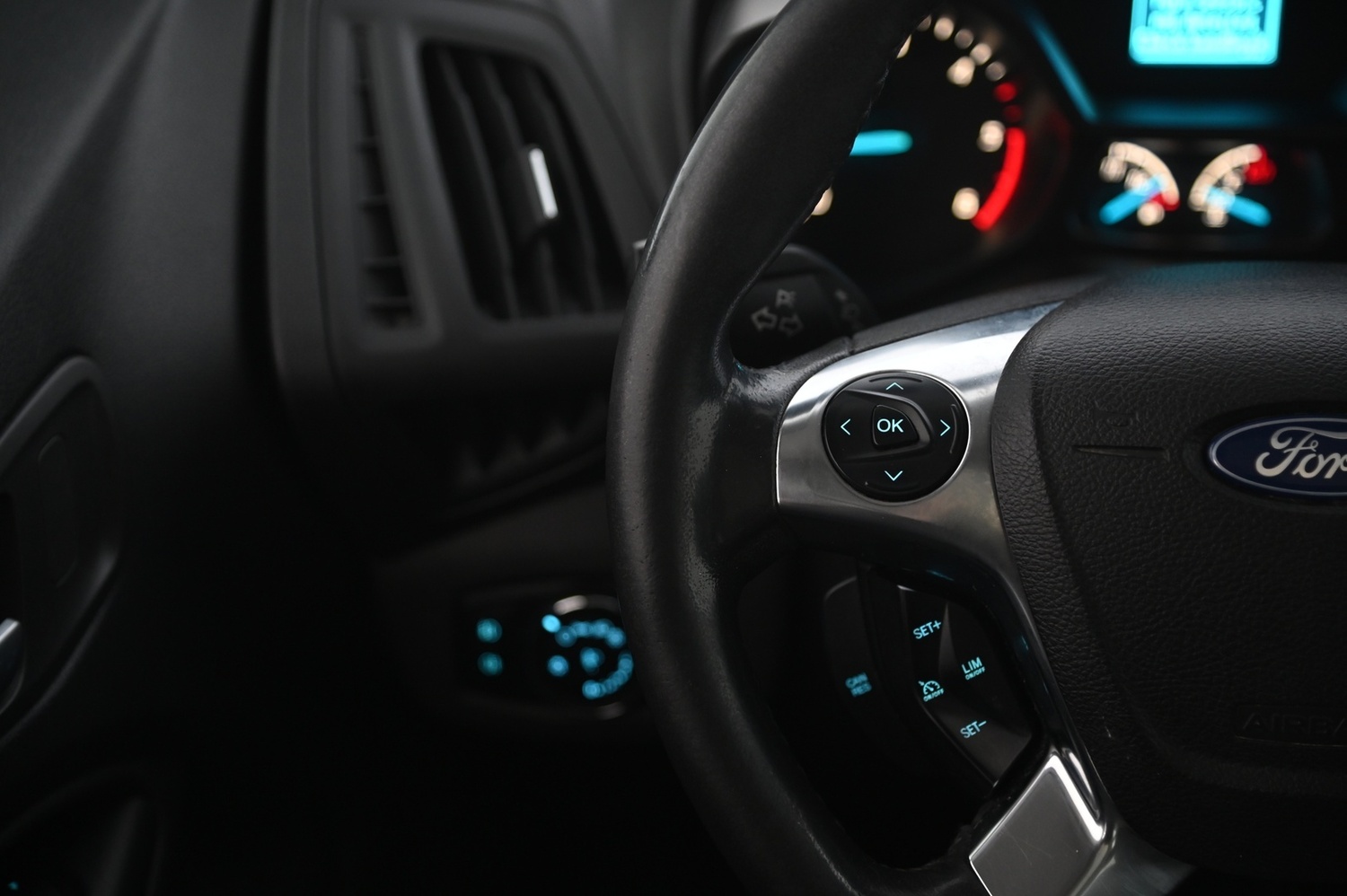 Ford Grand Tourneo Connect vaihtoauto