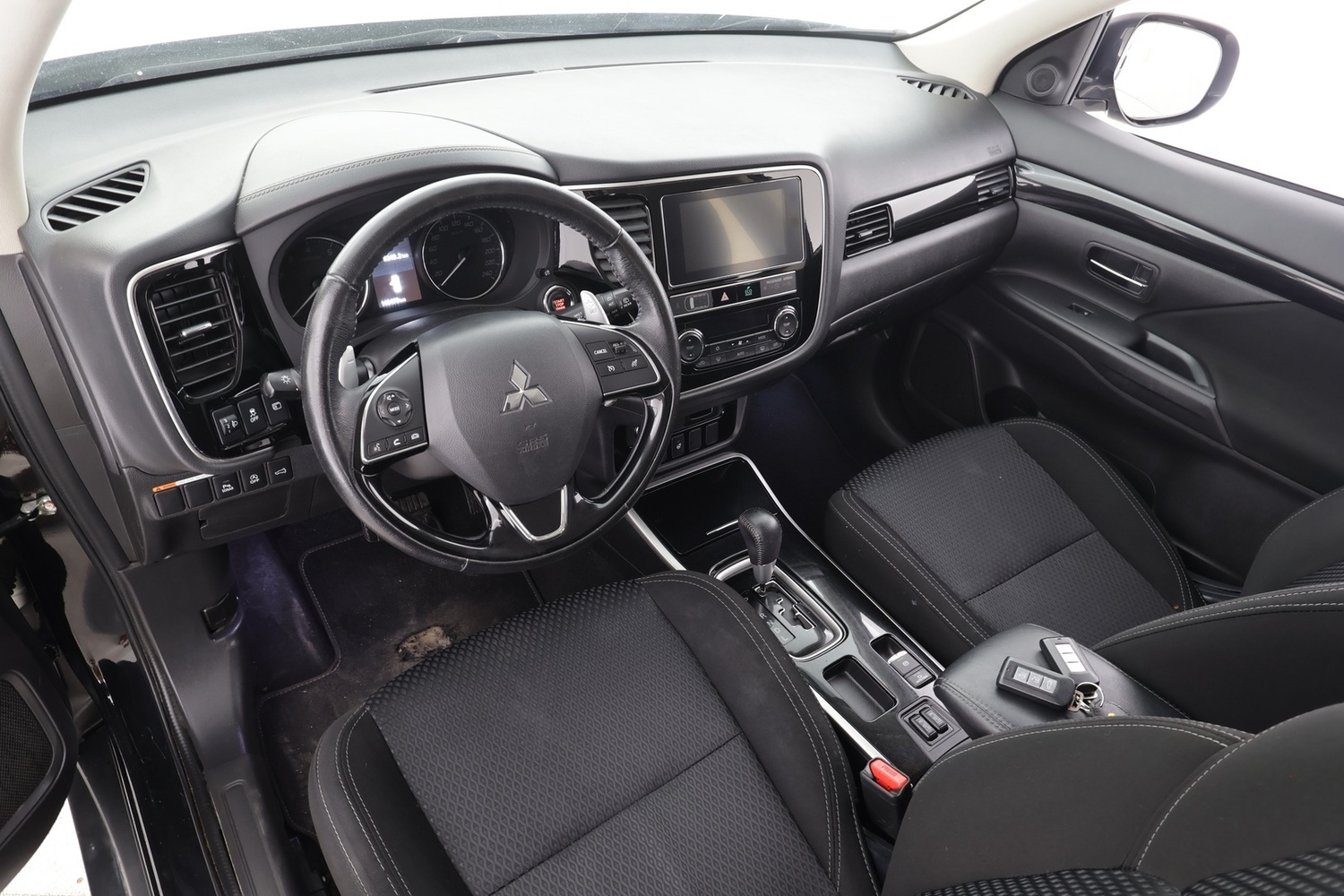 Mitsubishi Outlander vaihtoauto