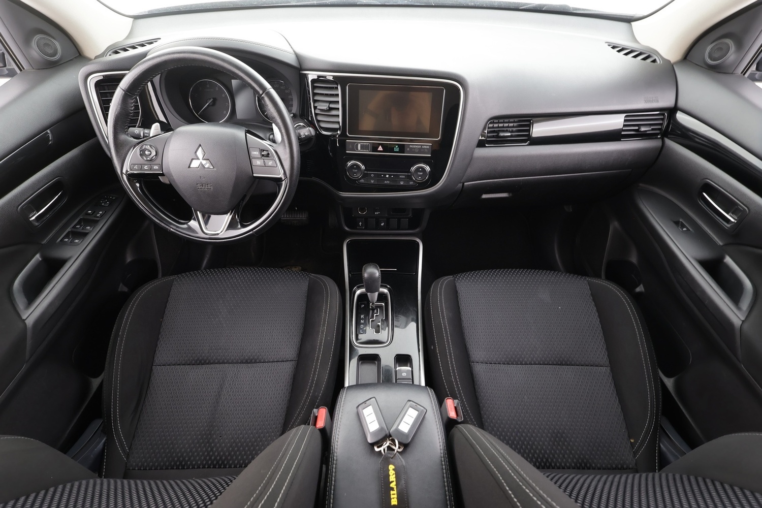 Mitsubishi Outlander vaihtoauto