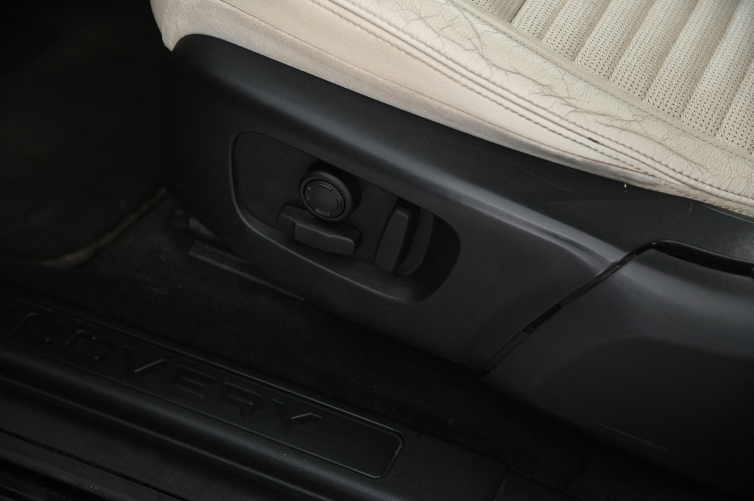Land Rover Discovery Sport vaihtoauto