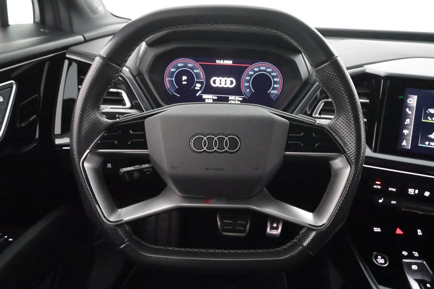 Audi Q4 e-tron vaihtoauto