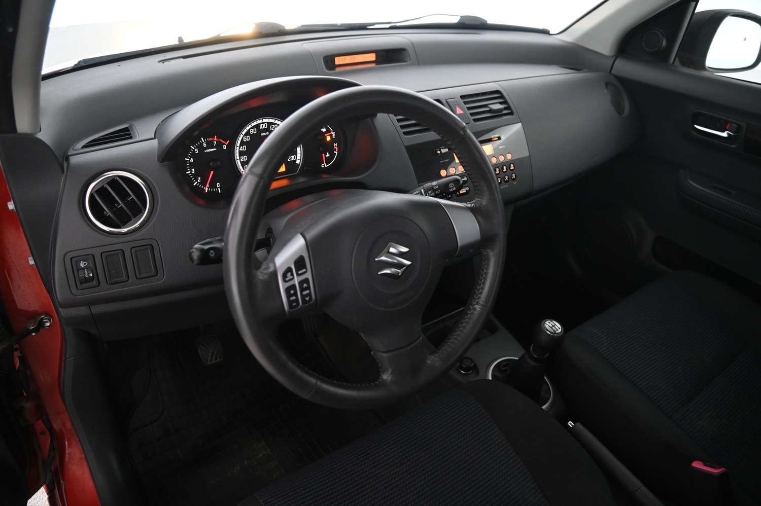 Suzuki Swift vaihtoauto