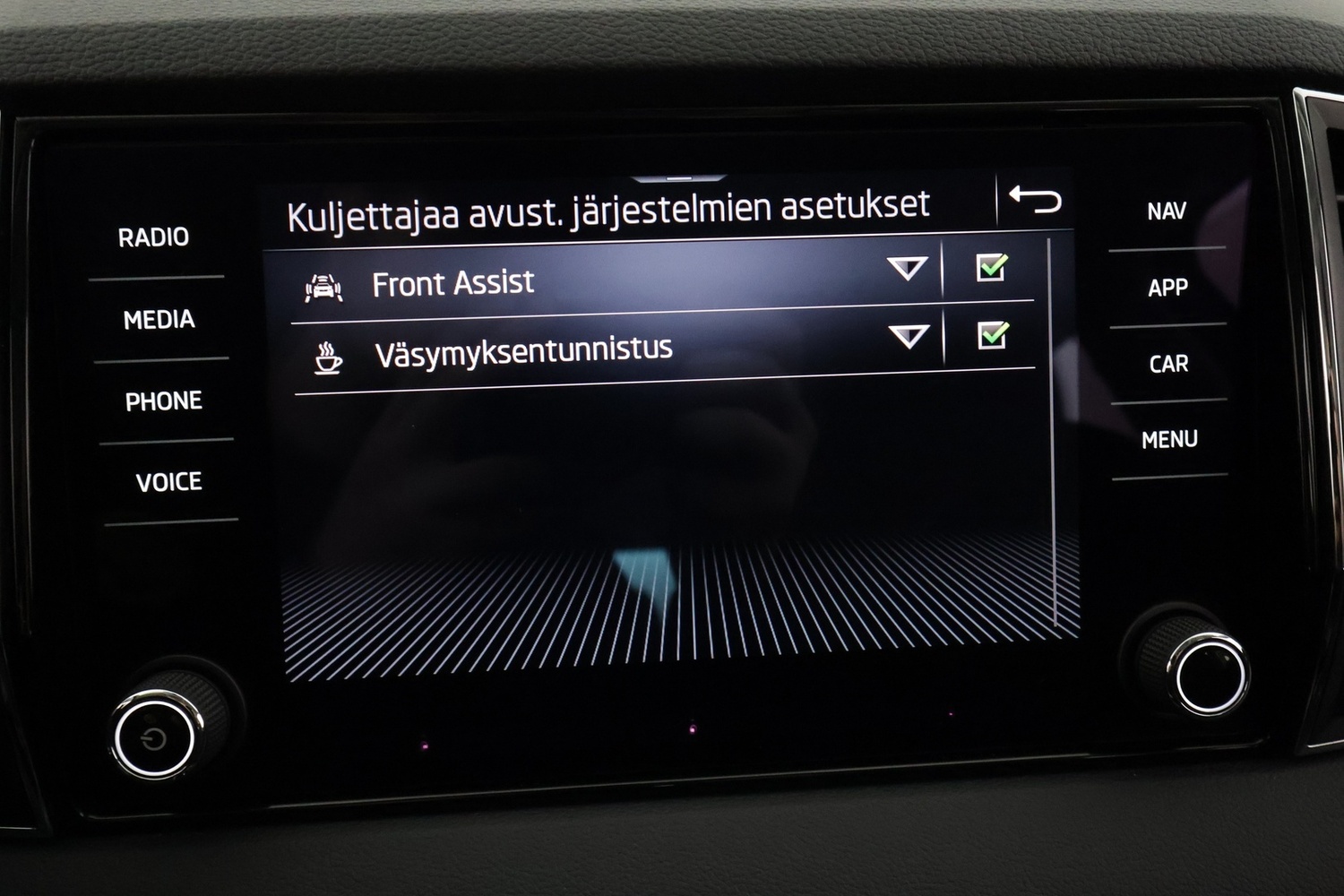 Skoda Karoq vaihtoauto